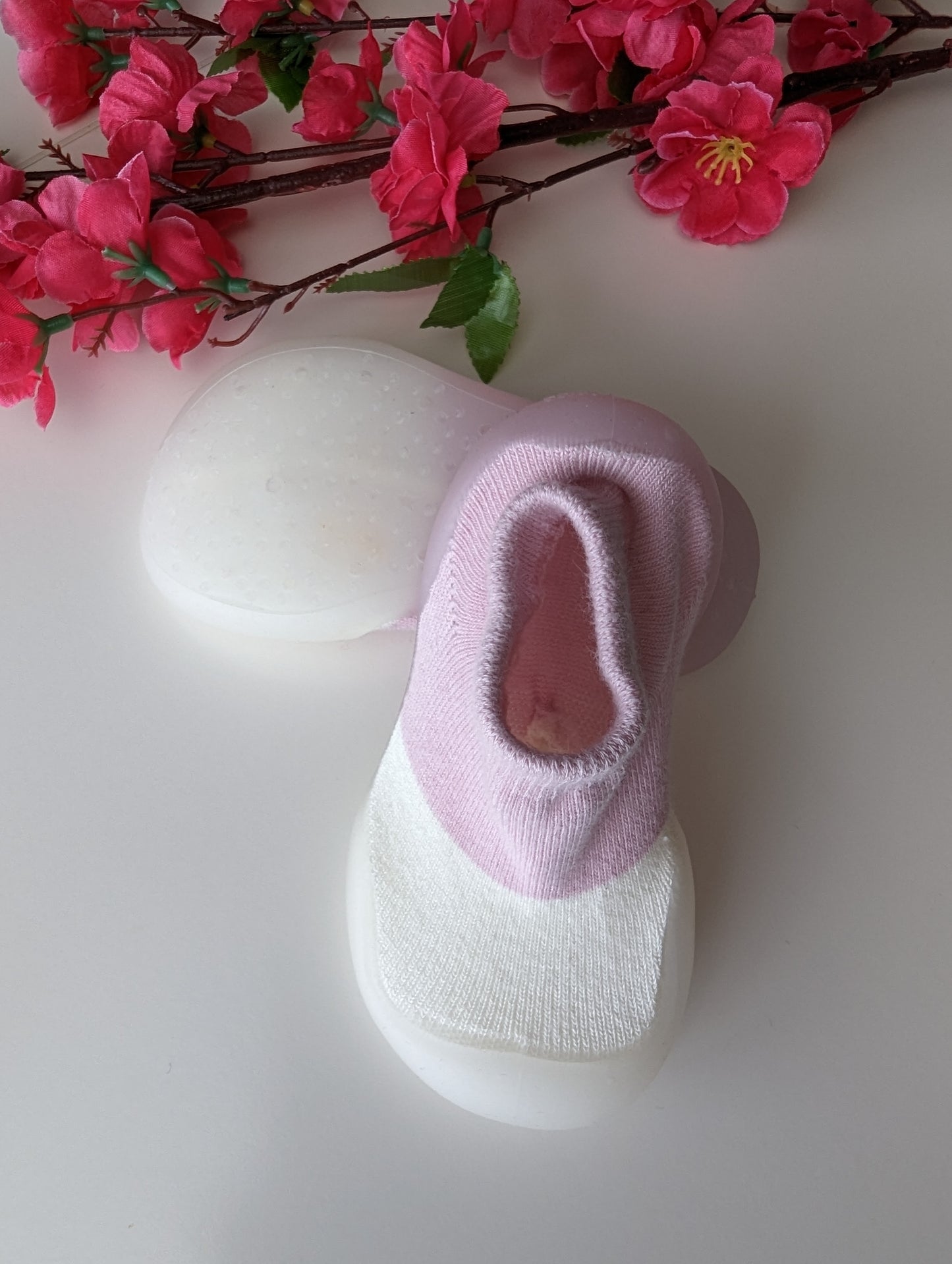 Kinderhausschuhe mit Gummisohle